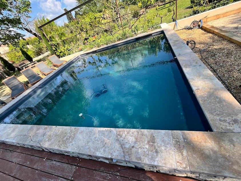 شقة La Provence Avec Piscine Privative En Campagne بيرنيه لو فونتينز المظهر الخارجي الصورة